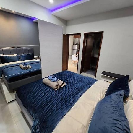 Elegant 1 Bedroom Apartment At Aquaview Banjul Luaran gambar